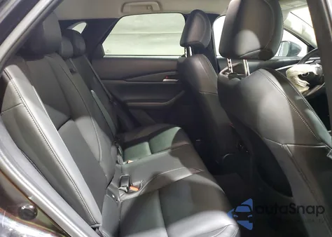 2022 Mazda Cx-30 Select z USA, uszkodzony, nr VIN 3MVDMBBL2NM447666